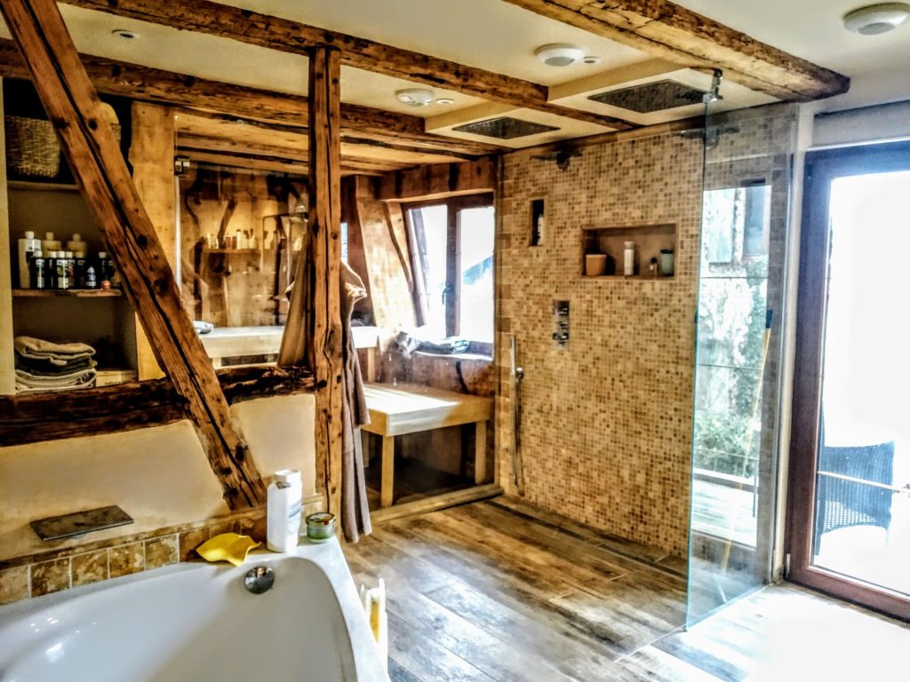 Création d'une salle de bain dans une maison alsacienne